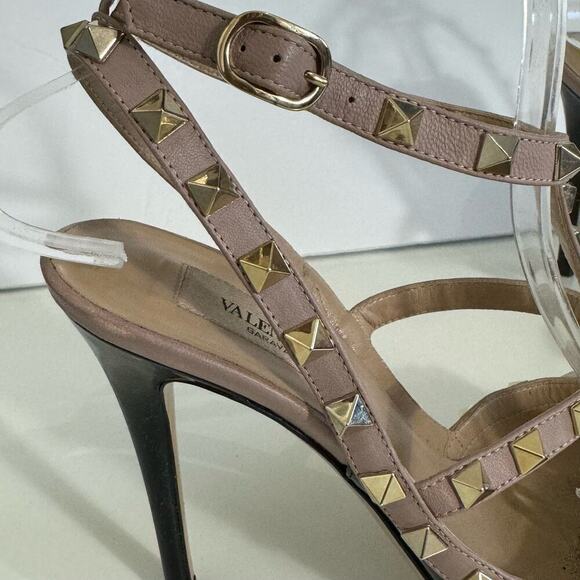 Valentino Garavani Heels Pointed Toe Rockstud‎ Studded Black Beige Patent 37 - Picture 4 of 8